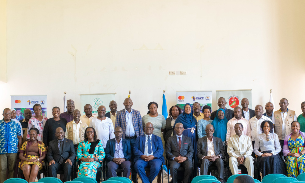 iuiu-hosting-fawe-zimbabwe-delegation-for-benchmarking-visit