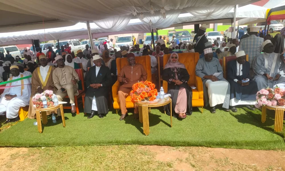 IUIU Rector Honoured as Chief Guest at Hamdan Islamic Secondary School Hafla